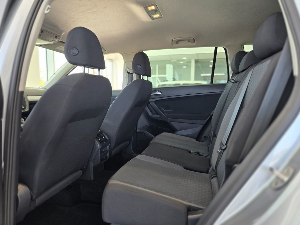 Volkswagen Tiguan Trendline | AWD | CARPLAY | CAMÉRA | +++ 2020 à Laval, Québec - 9 - w1024h768px