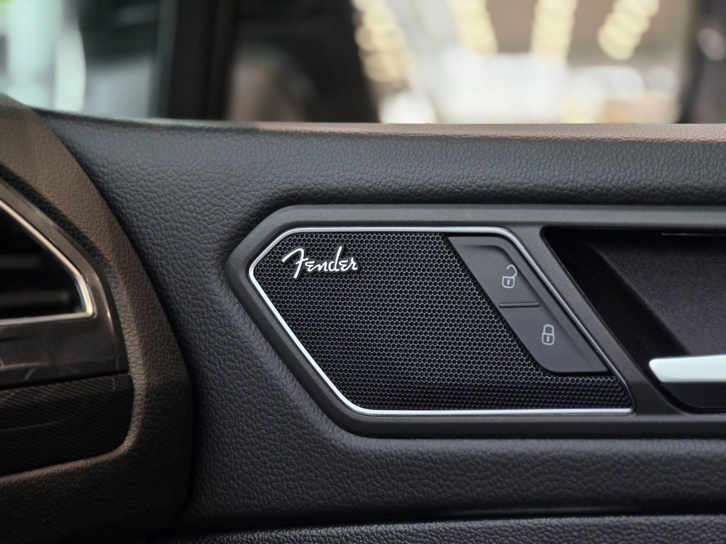 Volkswagen Tiguan Highline 7 PASSAGERS | PANO | NAV | CUIR | CARPLAY 2021 à Laval, Québec - 16 - w1024h768px
