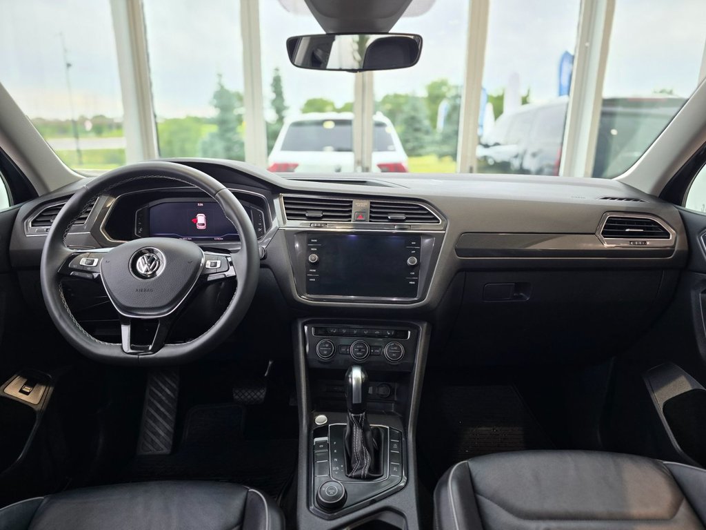 Volkswagen Tiguan Highline 7 PASSAGERS | PANO | NAV | CUIR | CARPLAY 2021 à Laval, Québec - 10 - w1024h768px