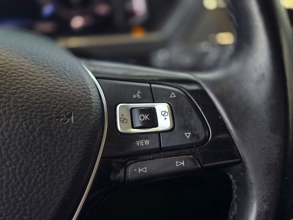 2021 Volkswagen Tiguan Comfortline United | TOIT PANO | CARPLAY | CAMÉRA in Laval, Quebec - 15 - w1024h768px