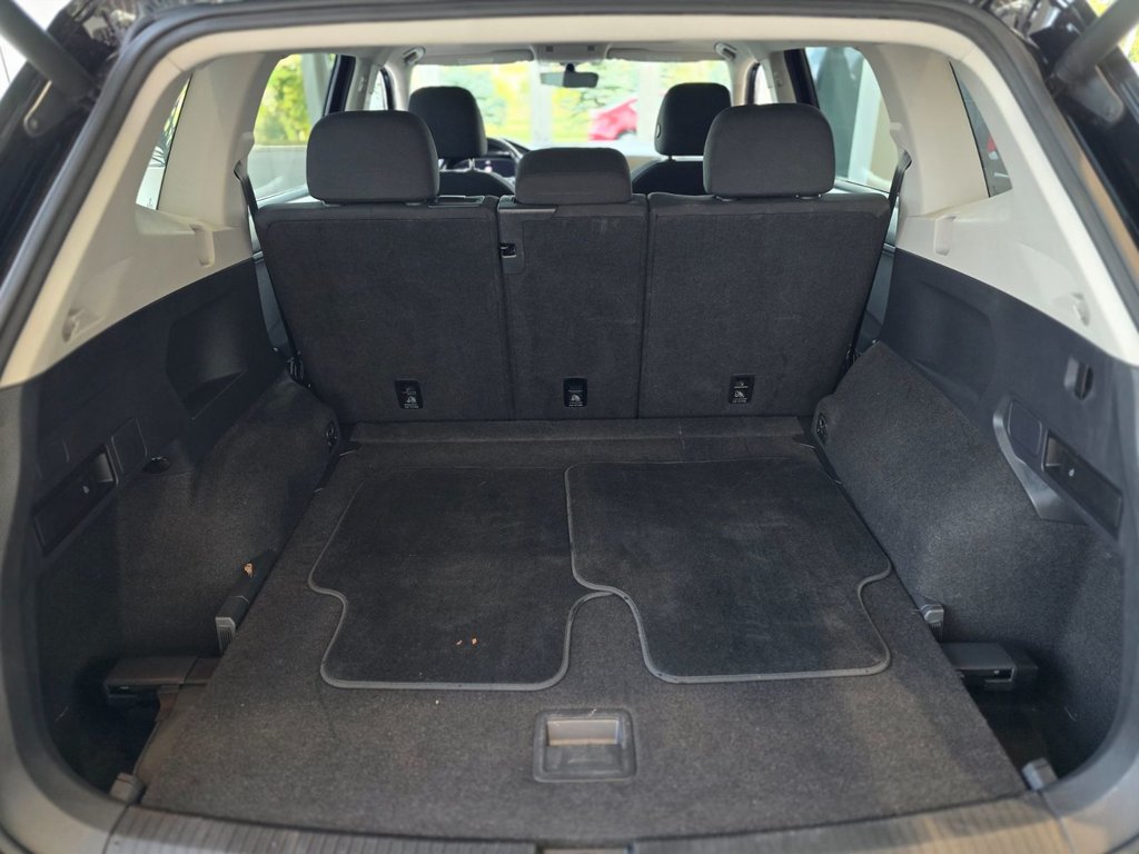 2021 Volkswagen Tiguan Comfortline United | TOIT PANO | CARPLAY | CAMÉRA in Laval, Quebec - 9 - w1024h768px