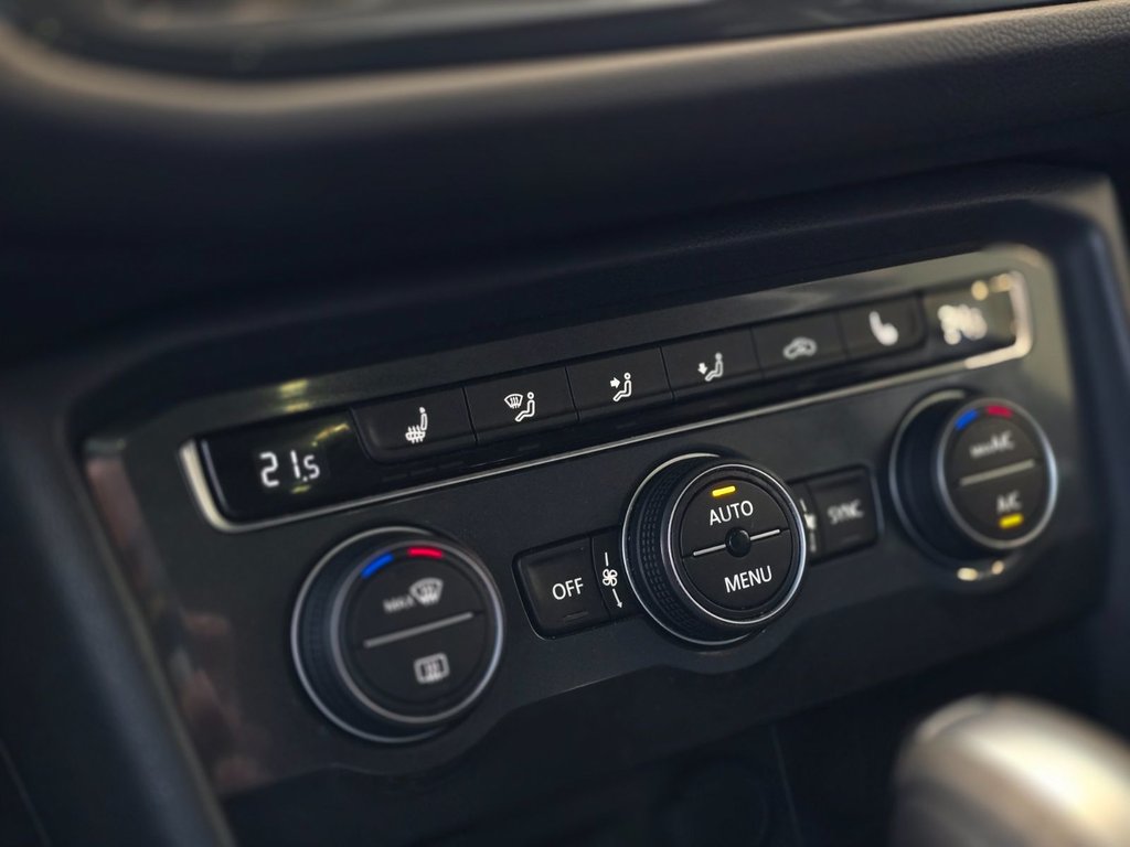 2021 Volkswagen Tiguan Comfortline United | TOIT PANO | CARPLAY | CAMÉRA in Laval, Quebec - 17 - w1024h768px