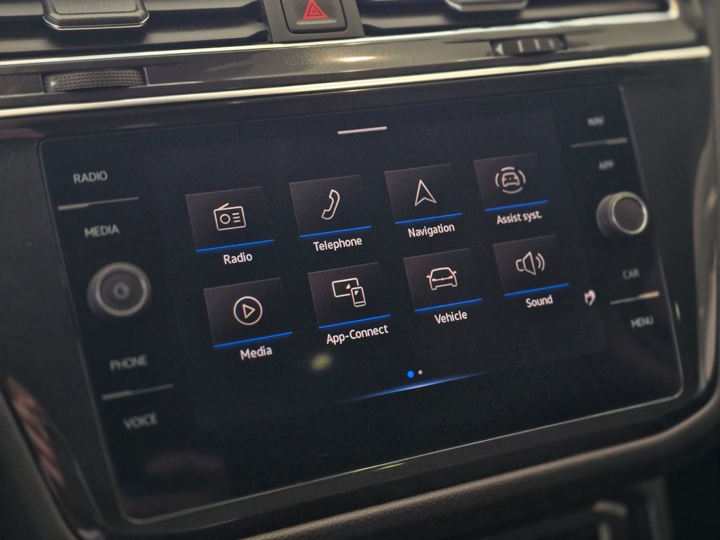 2021 Volkswagen Tiguan Highline | TOIT PANO | NAV | CUIR | CARPLAY | +++ in Laval, Quebec - 18 - w1024h768px