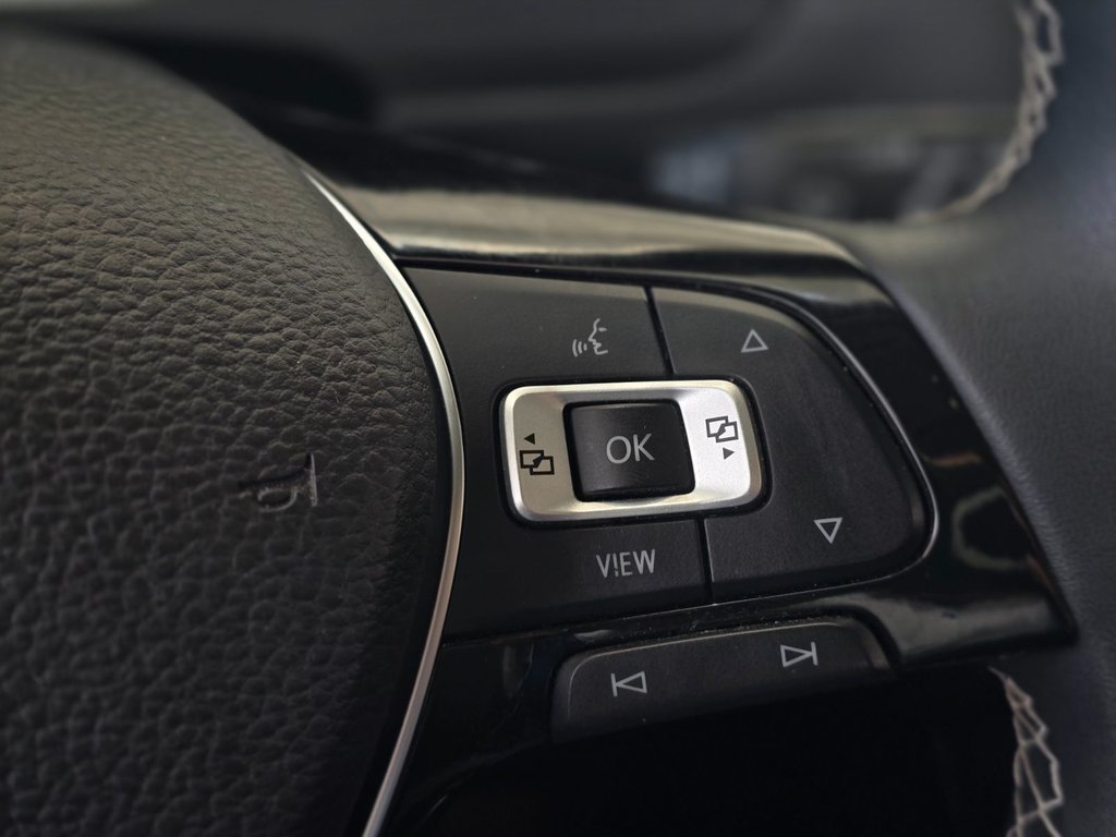 2021 Volkswagen Tiguan Highline | TOIT PANO | NAV | CUIR | CARPLAY | +++ in Laval, Quebec - 15 - w1024h768px