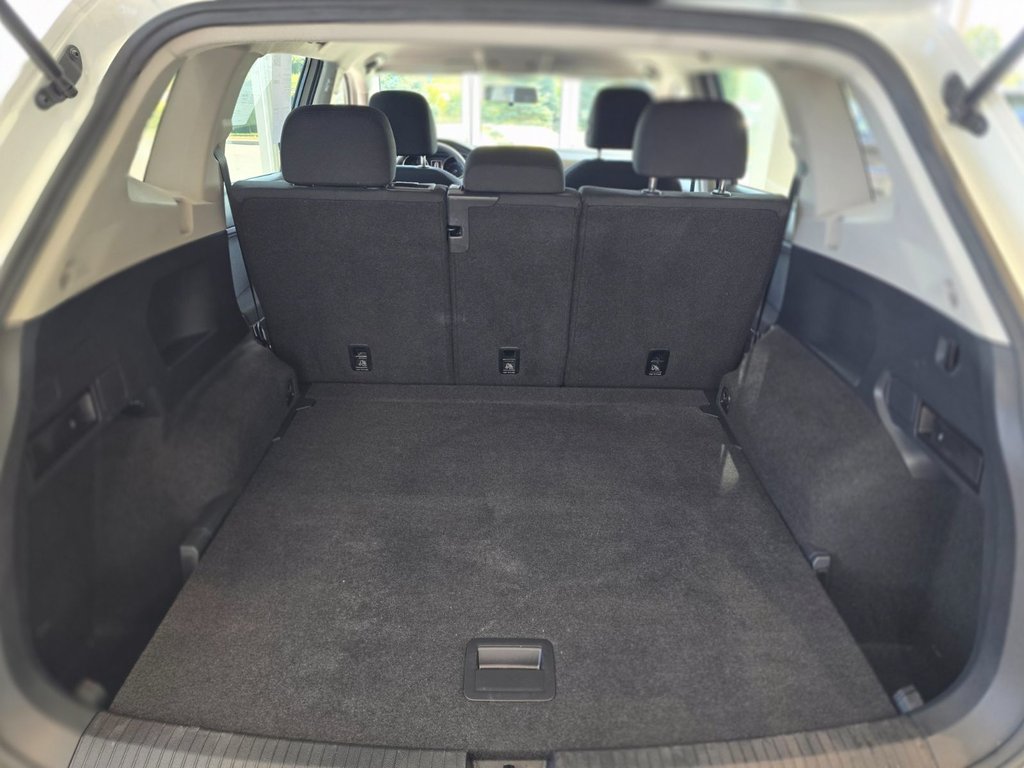 Volkswagen Tiguan Trendline | AWD | CARPLAY | CAMÉRA | +++ 2021 à Laval, Québec - 9 - w1024h768px