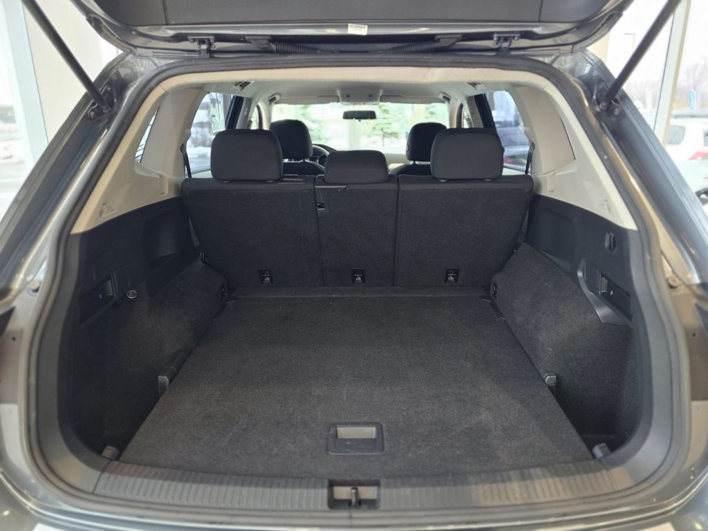 Volkswagen Tiguan Trendline | AWD | CARPLAY | CAMÉRA | +++ 2021 à Laval, Québec - 9 - w1024h768px