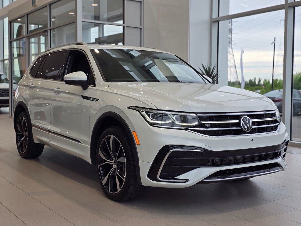 Volkswagen Tiguan Highline R-Line | NAVIGATION | CUIR | DÉMAREUR +++ 2023 à Laval, Québec - 1 - w1024h768px