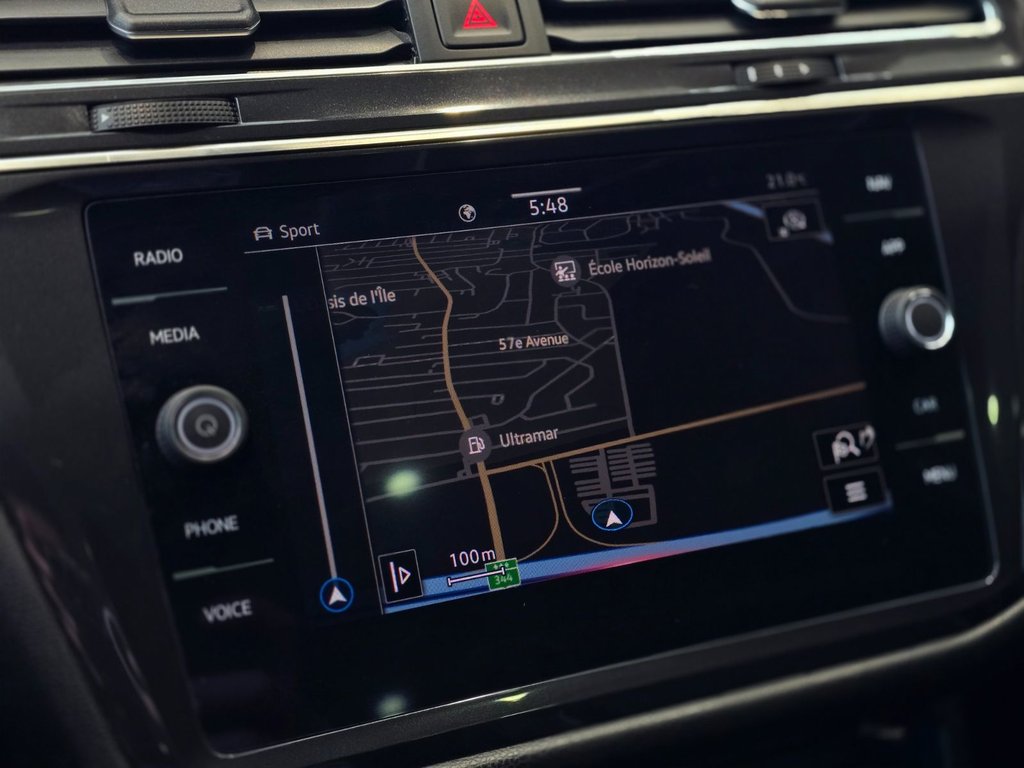 Volkswagen Tiguan Highline R-Line | NAVIGATION | CUIR | DÉMAREUR +++ 2023 à Laval, Québec - 16 - w1024h768px