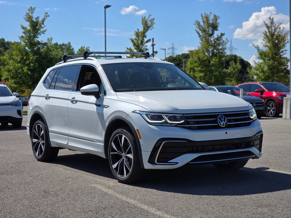 2023 Volkswagen Tiguan Highline R-Line | NAVIGATION | CUIR | DÉMAREUR +++ in Laval, Quebec - 1 - w1024h768px