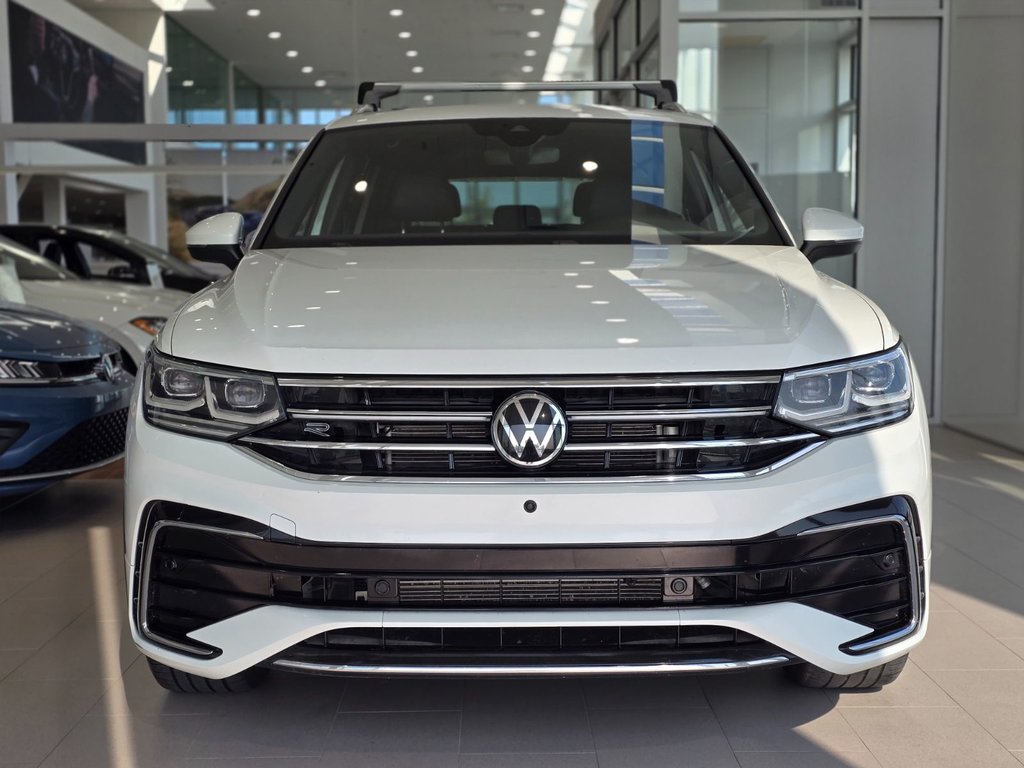 Volkswagen Tiguan Highline R-Line | NAVIGATION | CUIR | DÉMAREUR +++ 2023 à Laval, Québec - 3 - w1024h768px