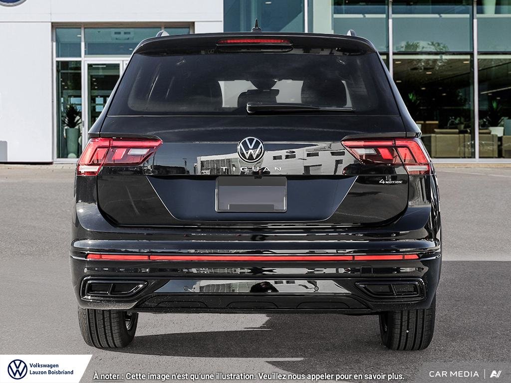 Volkswagen Tiguan Comfortline R-Line Black Edition 2024 à Laval, Québec - 5 - w1024h768px