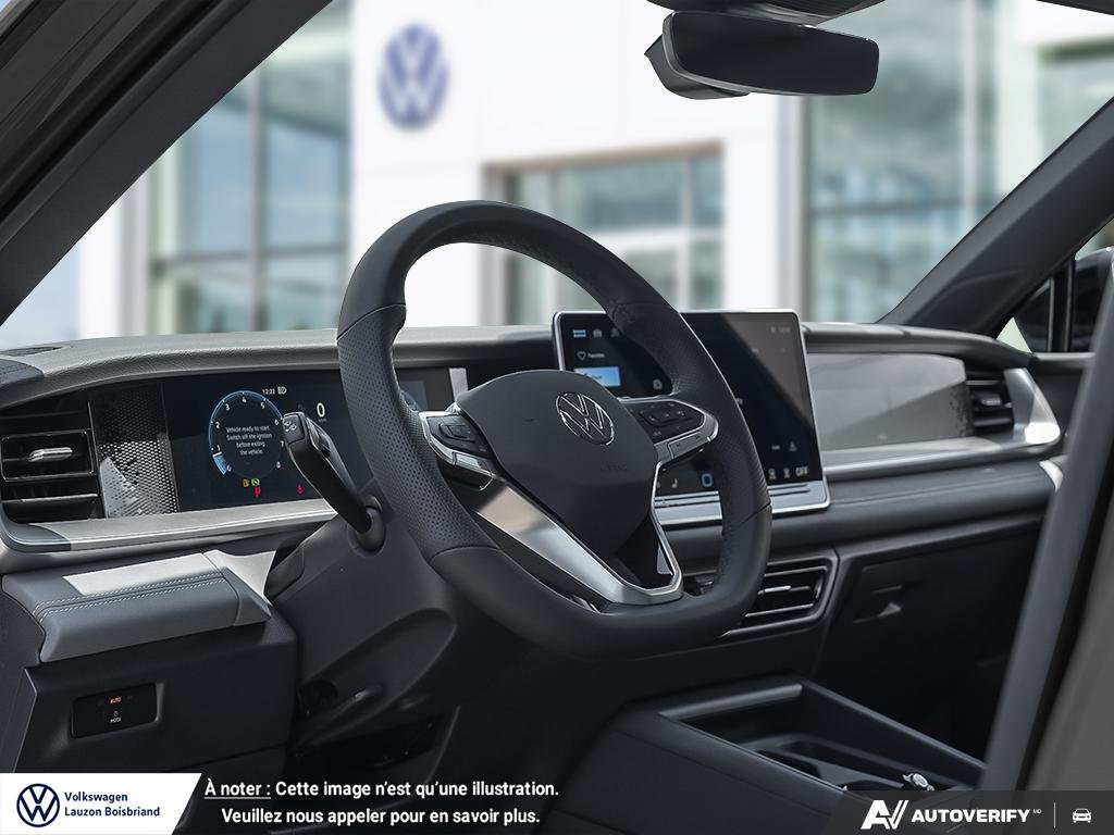 Volkswagen Tiguan Comfortline R-Line Black Edition 2026 à Laval, Québec - 8 - w1024h768px