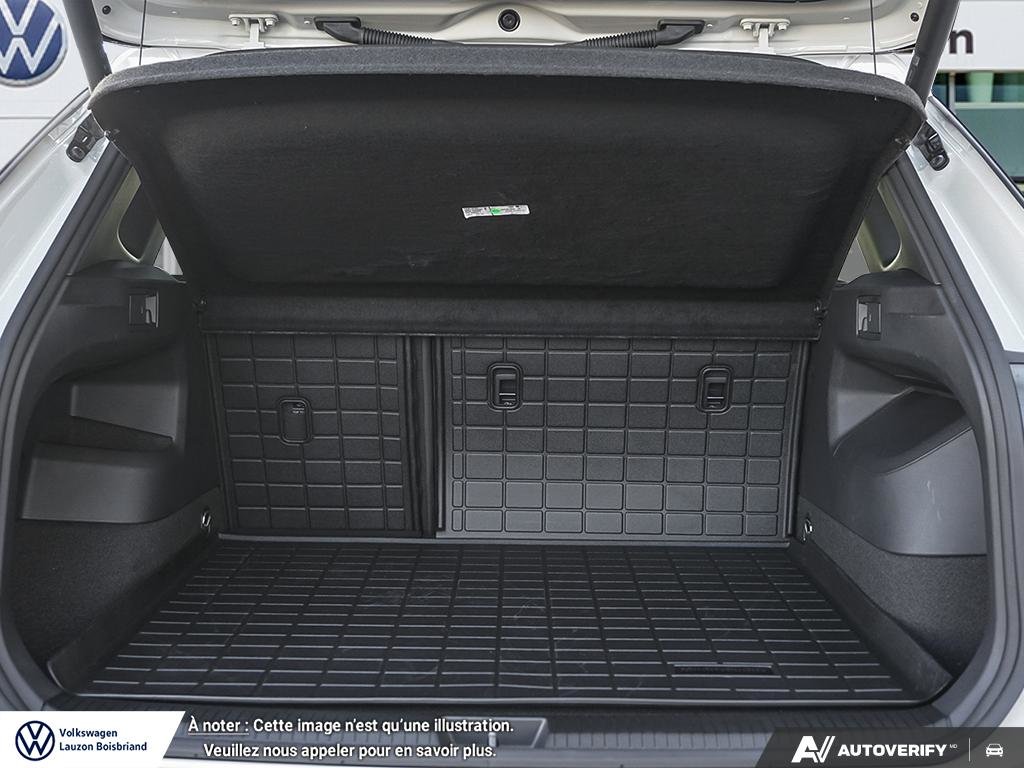 Volkswagen Tiguan Highline Turbo R-Line 2026 à Laval, Québec - 7 - w1024h768px