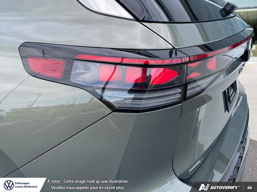 2026 Volkswagen Tiguan Highline Turbo R-Line 4MOTION in Laval, Quebec - 10 - w1024h768px