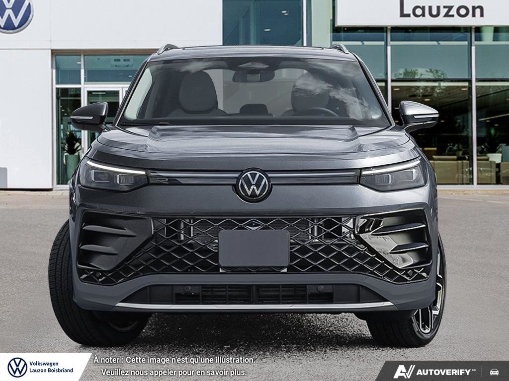 Volkswagen Tiguan Highline Turbo R-Line 4MOTION 2026 à Laval, Québec - 2 - w1024h768px