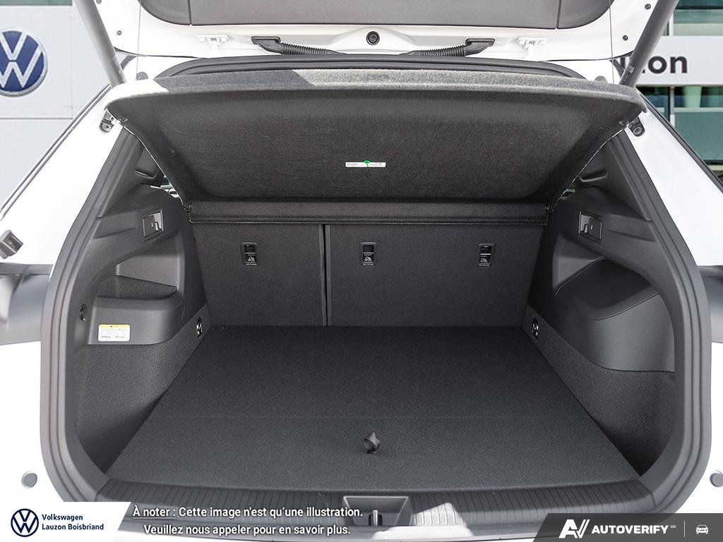 Volkswagen Tiguan Comfortline R-Line Black Edition 4MOTION 2026 à Laval, Québec - 7 - w1024h768px