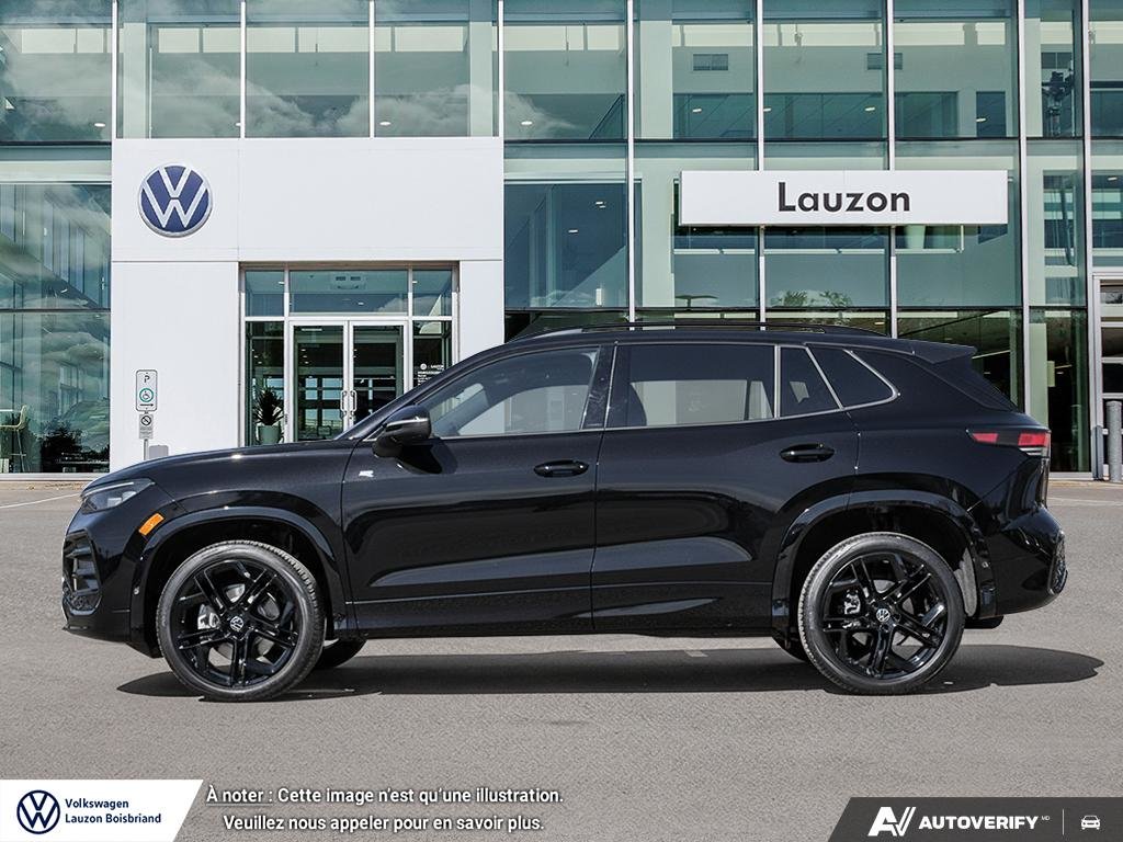 Volkswagen Tiguan Comfortline R-Line Black Edition 4MOTION 2026 à Laval, Québec - 3 - w1024h768px