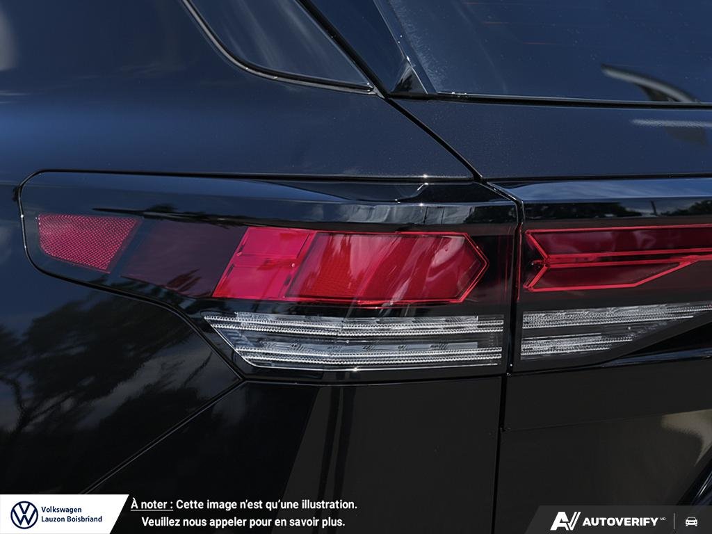 Volkswagen Tiguan Comfortline R-Line Black Edition 4MOTION 2026 à Laval, Québec - 10 - w1024h768px