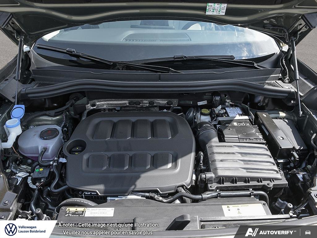 2026 Volkswagen Tiguan Comfortline R-Line Black Edition 4MOTION in Laval, Quebec - 6 - w1024h768px