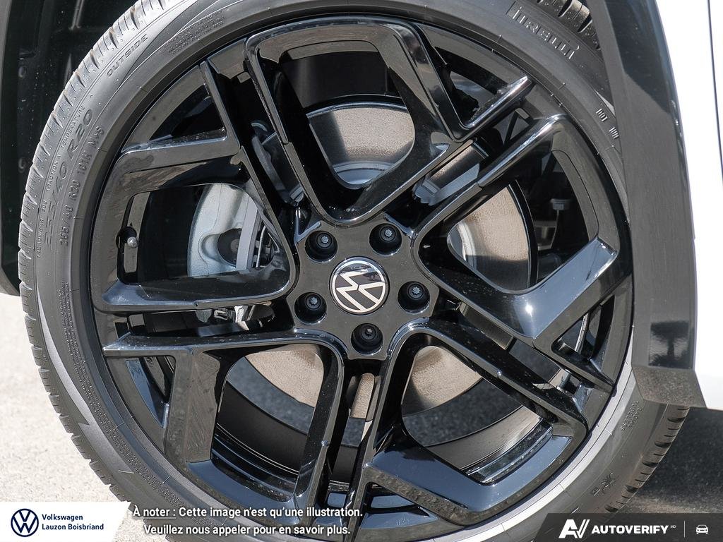2026 Volkswagen Tiguan Comfortline R-Line Black Edition 4MOTION in Laval, Quebec - 8 - w1024h768px