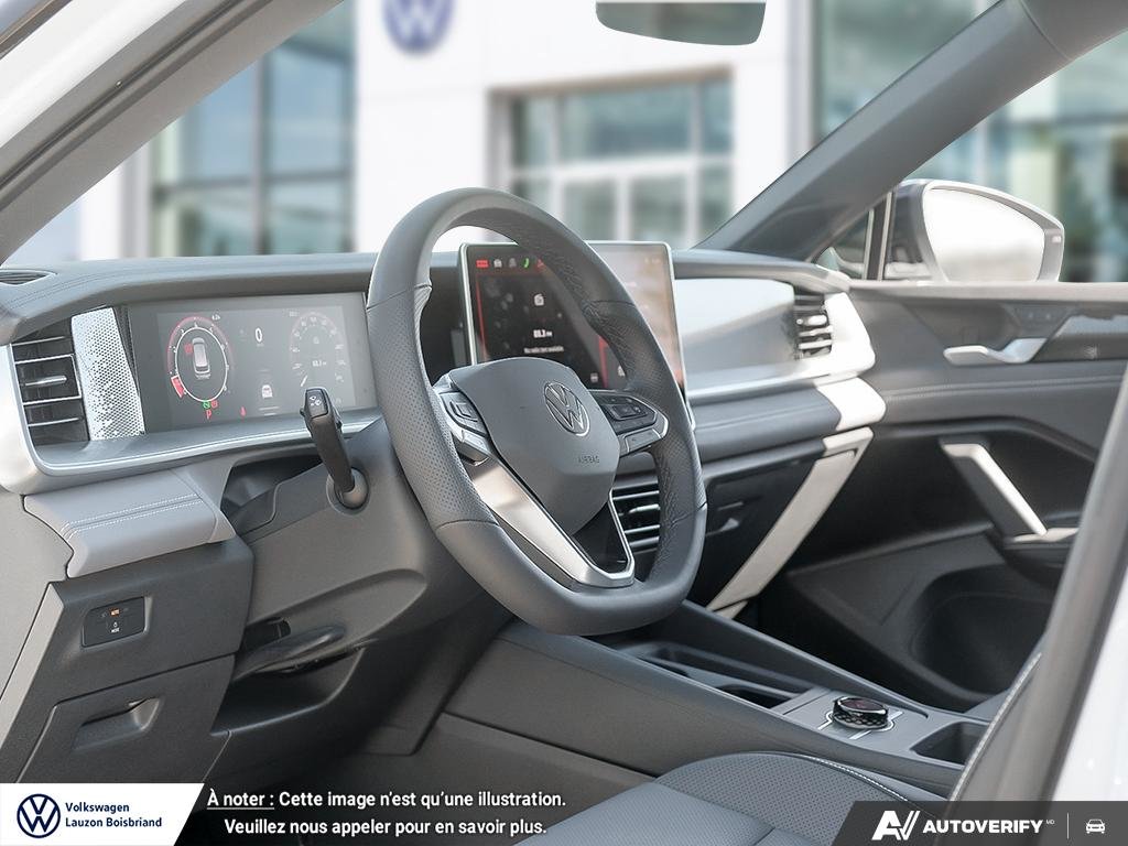 2026 Volkswagen Tiguan Comfortline R-Line Black Edition 4MOTION in Laval, Quebec - 12 - w1024h768px