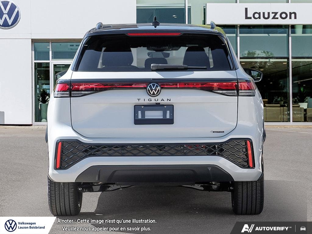 2026 Volkswagen Tiguan Comfortline R-Line Black Edition 4MOTION in Laval, Quebec - 5 - w1024h768px