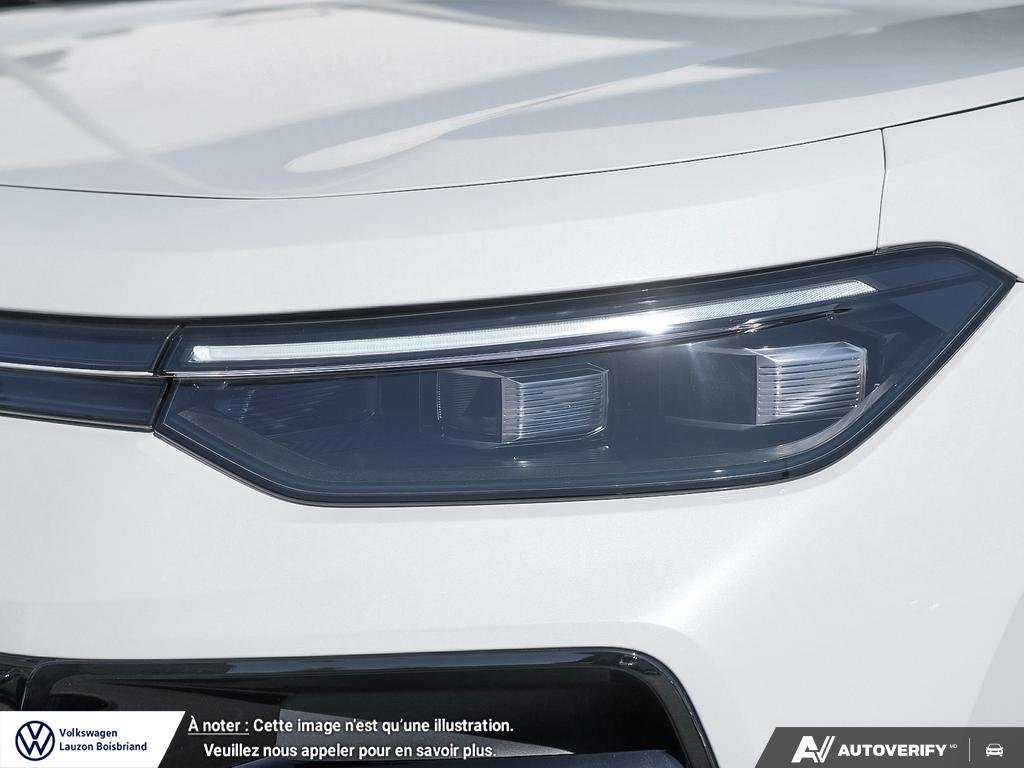 2026 Volkswagen Tiguan Comfortline R-Line Black Edition 4MOTION in Laval, Quebec - 10 - w1024h768px