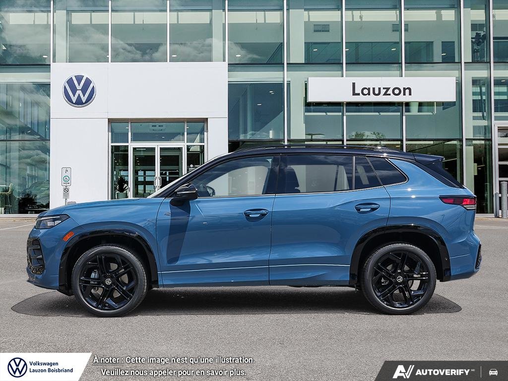 2026 Volkswagen Tiguan Comfortline R-Line Black Edition 4MOTION in Laval, Quebec - 3 - w1024h768px