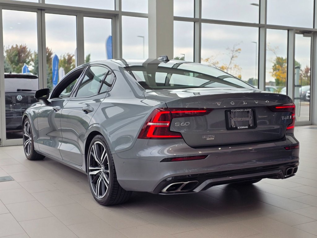 Volvo S60 T6 R-Design TOIT | CUIR | NAV | CARPLAY | AWD 2019 à Laval, Québec - 6 - w1024h768px