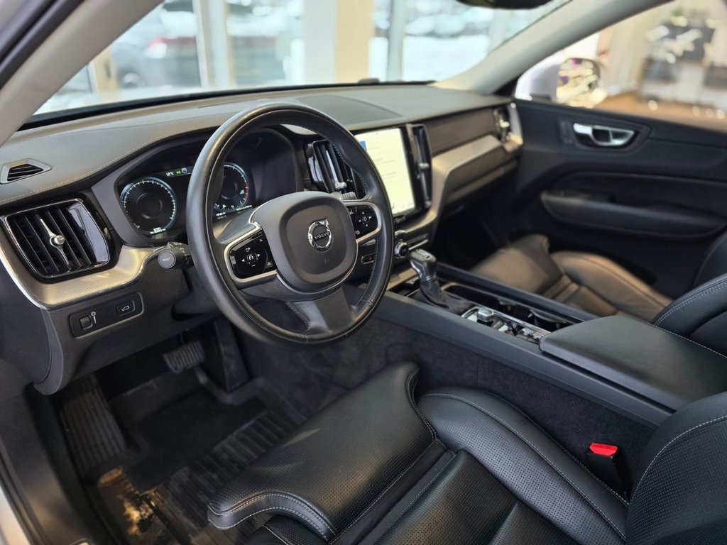 2019 Volvo XC60 Inscription T6 TOIT | CUIR | NAV | CARPLAY | AWD in Laval, Quebec - 10 - w1024h768px