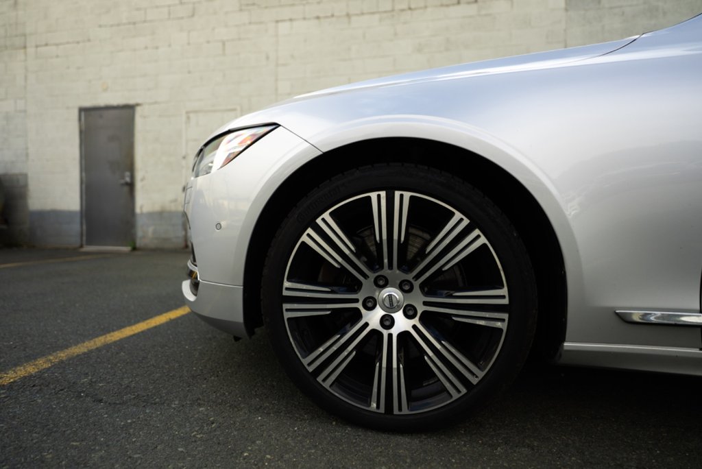 2022 Volvo S90 Inscription-1