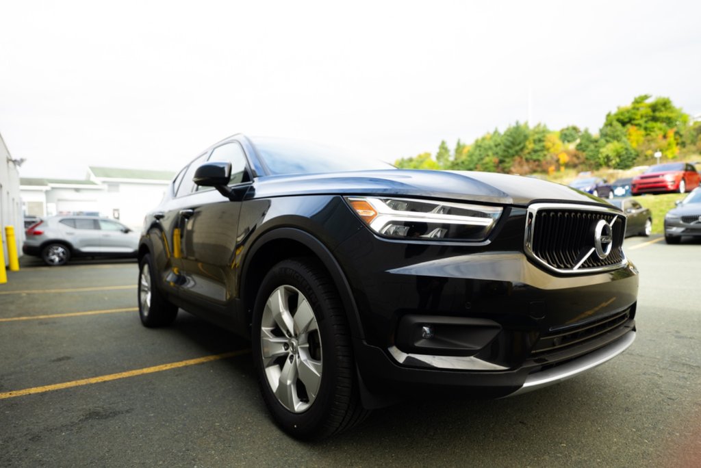 2021 Volvo XC40 Momentum-4