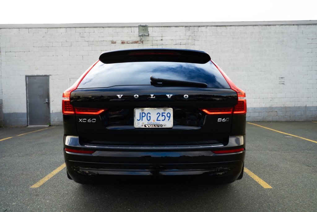 2022 Volvo XC60 Momentum-4