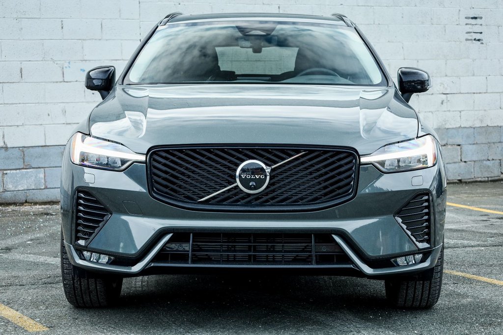 2026 Volvo XC60 Plus-3