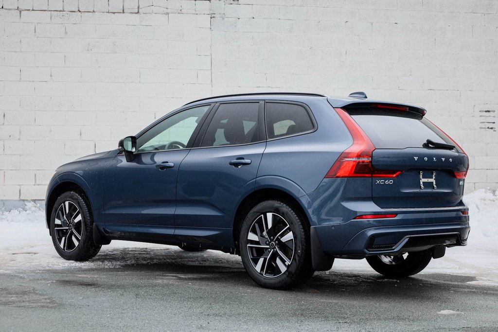 2026 Volvo XC60 Core-5