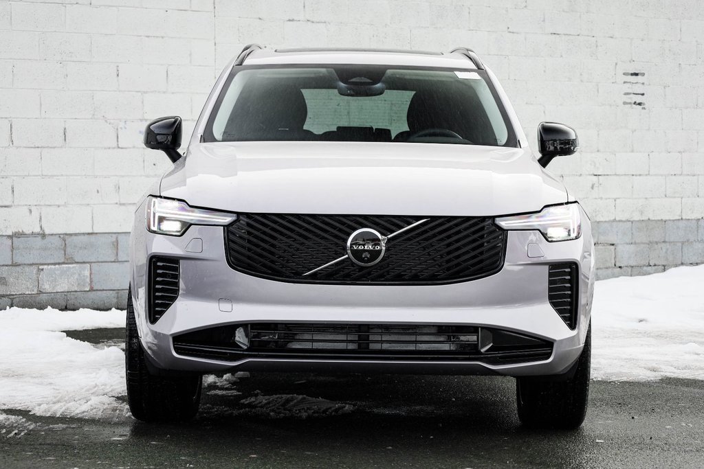 2026 Volvo XC90 Plus 7-Seater (Dark Theme)-4