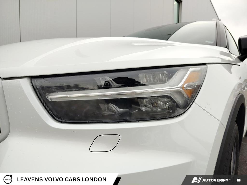 2022 Volvo XC40 RECHARGE PURE ELECTRIC PLUS-7