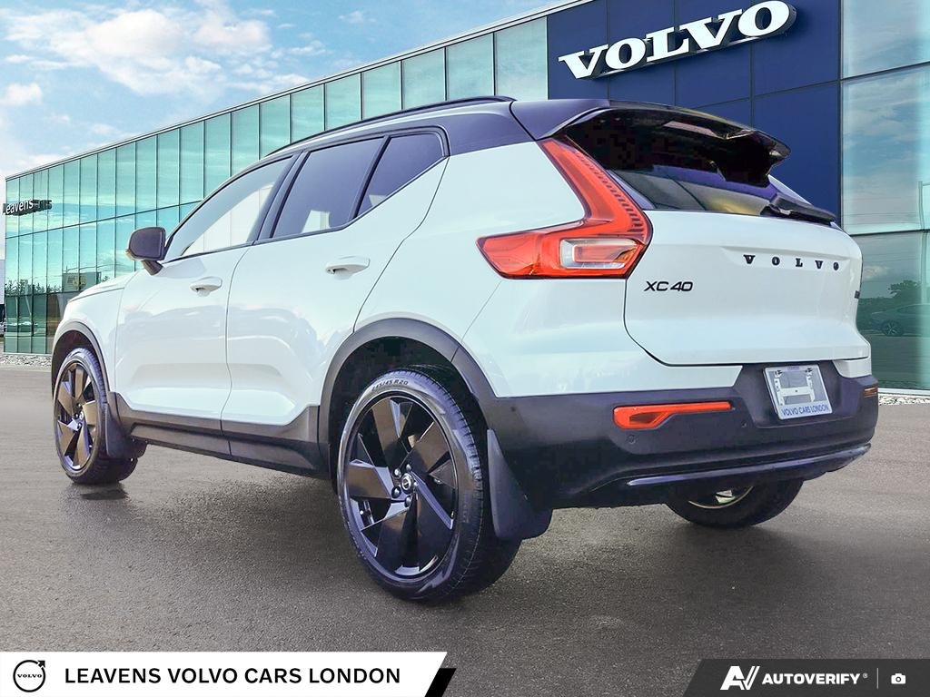 2026 Volvo XC40 ULTRA BLACK EDITION-3
