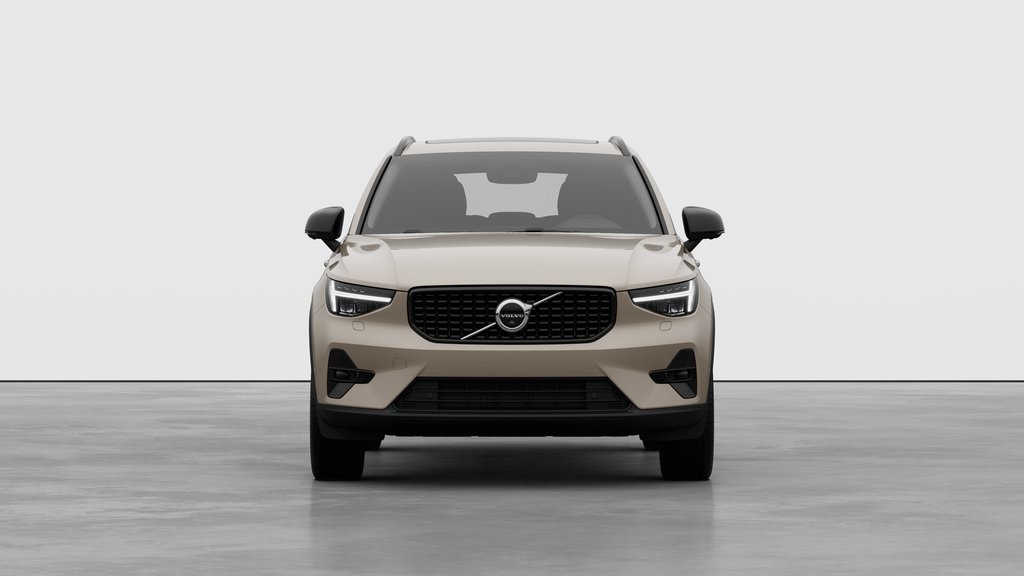 2026 Volvo XC40 PLUS DARK THEME-4