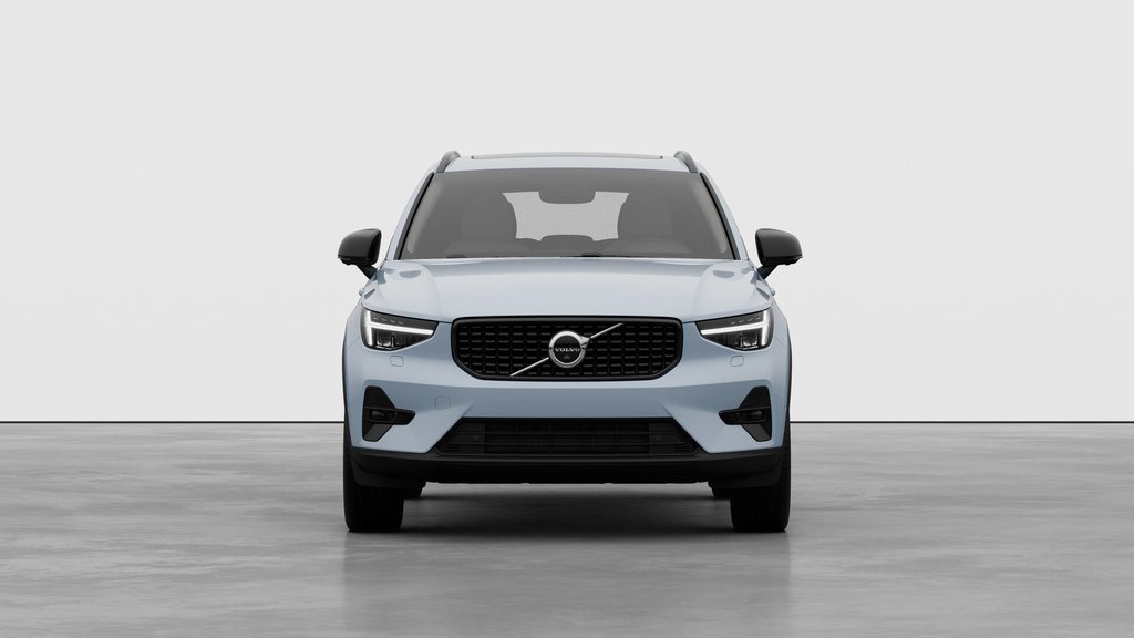 2026 Volvo XC40 PLUS DARK THEME-4