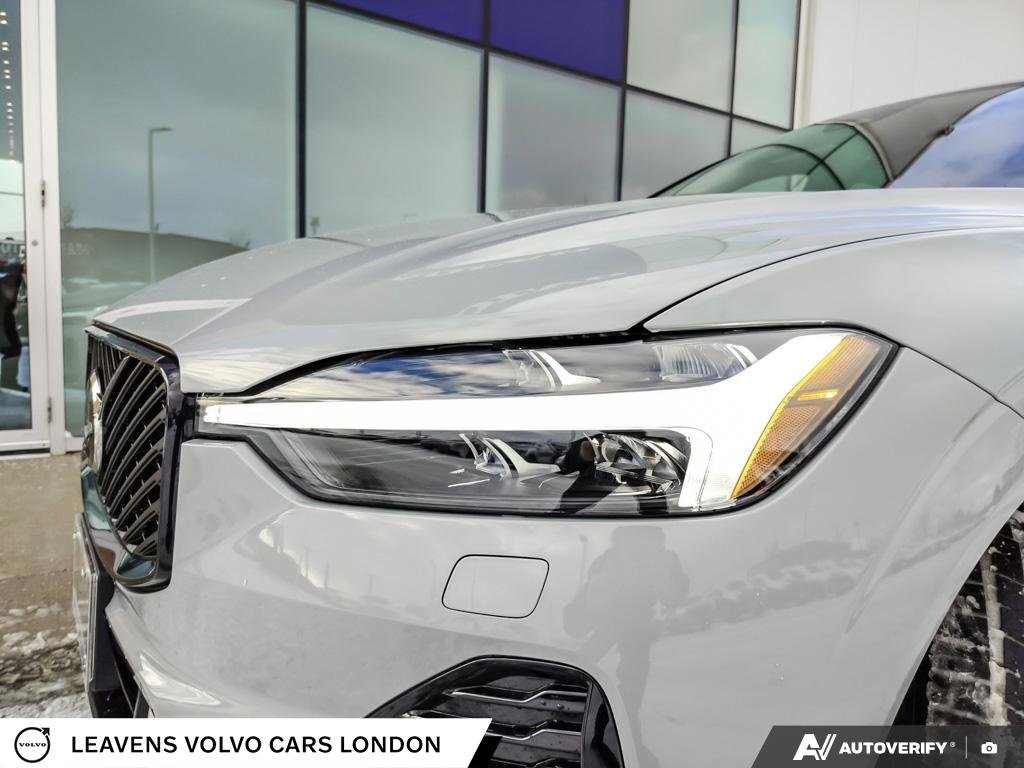 2026 Volvo XC60 PLUG-IN HYBRID ULTRA DARK THEME-7