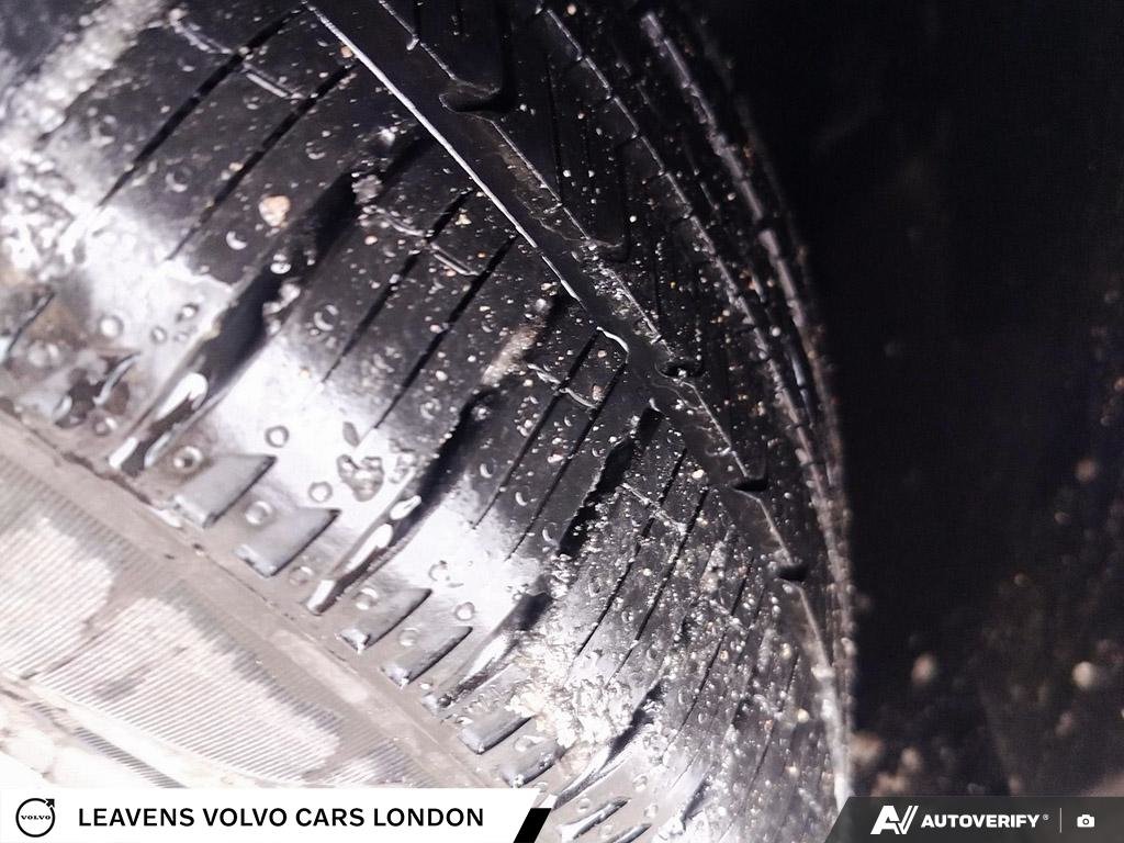 2024 Volvo XC60 RECHARGE CORE DARK THEME-6