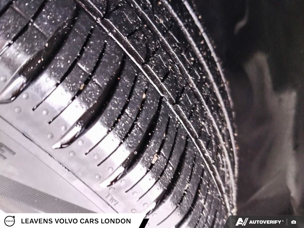 2023 Volvo XC60 PLUS BRIGHT THEME-6