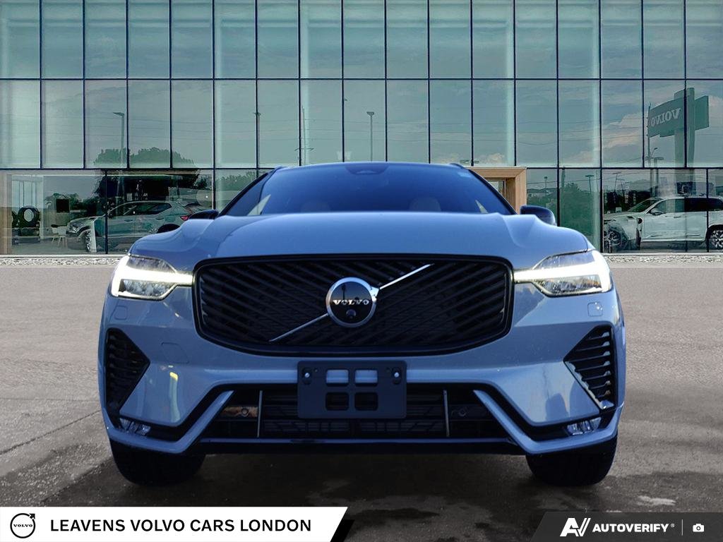 2026 Volvo XC60 PLUS DARK THEME-1