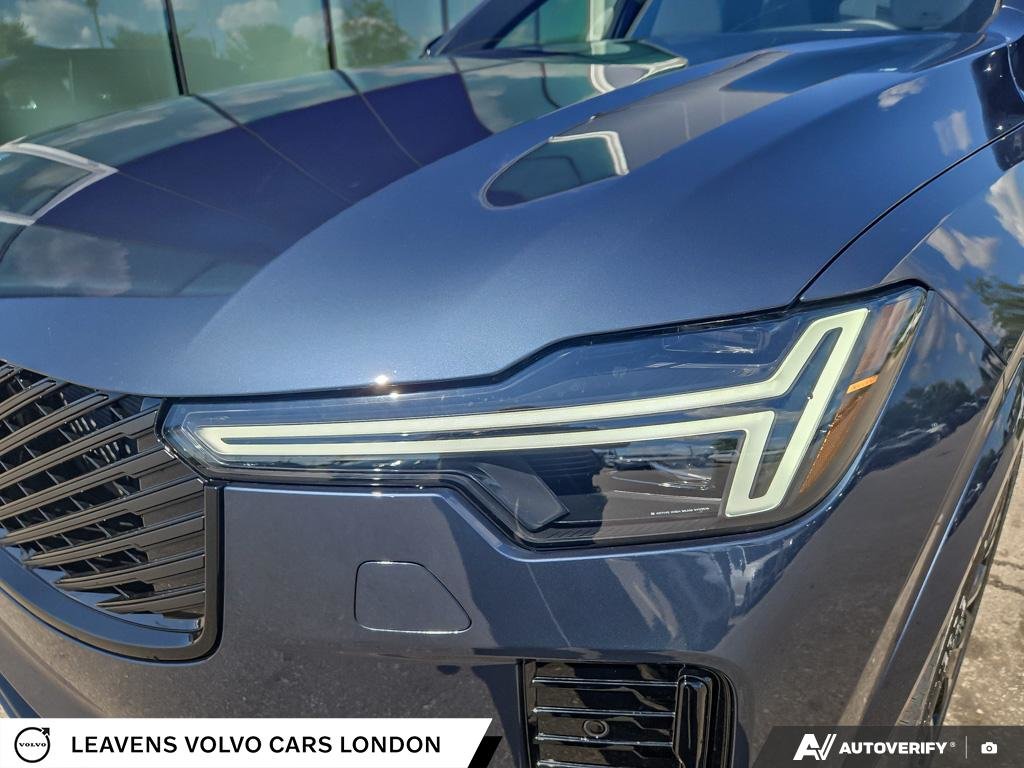 2026 Volvo XC90 PLUG-IN HYBRID PLUS DARK THEME-7