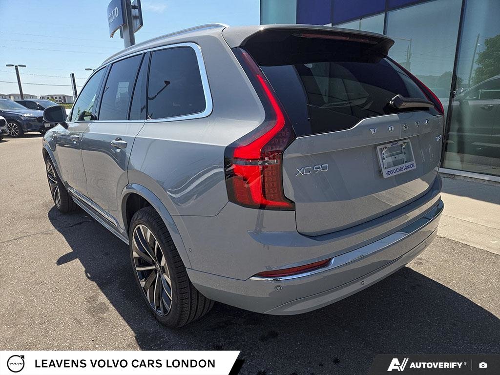 2026 Volvo XC90 PLUG-IN HYBRID PLUS BRIGHT THEME-6