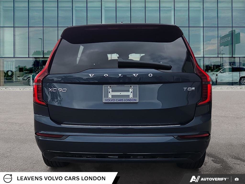 2026 Volvo XC90 PLUG-IN HYBRID PLUS DARK THEME-4