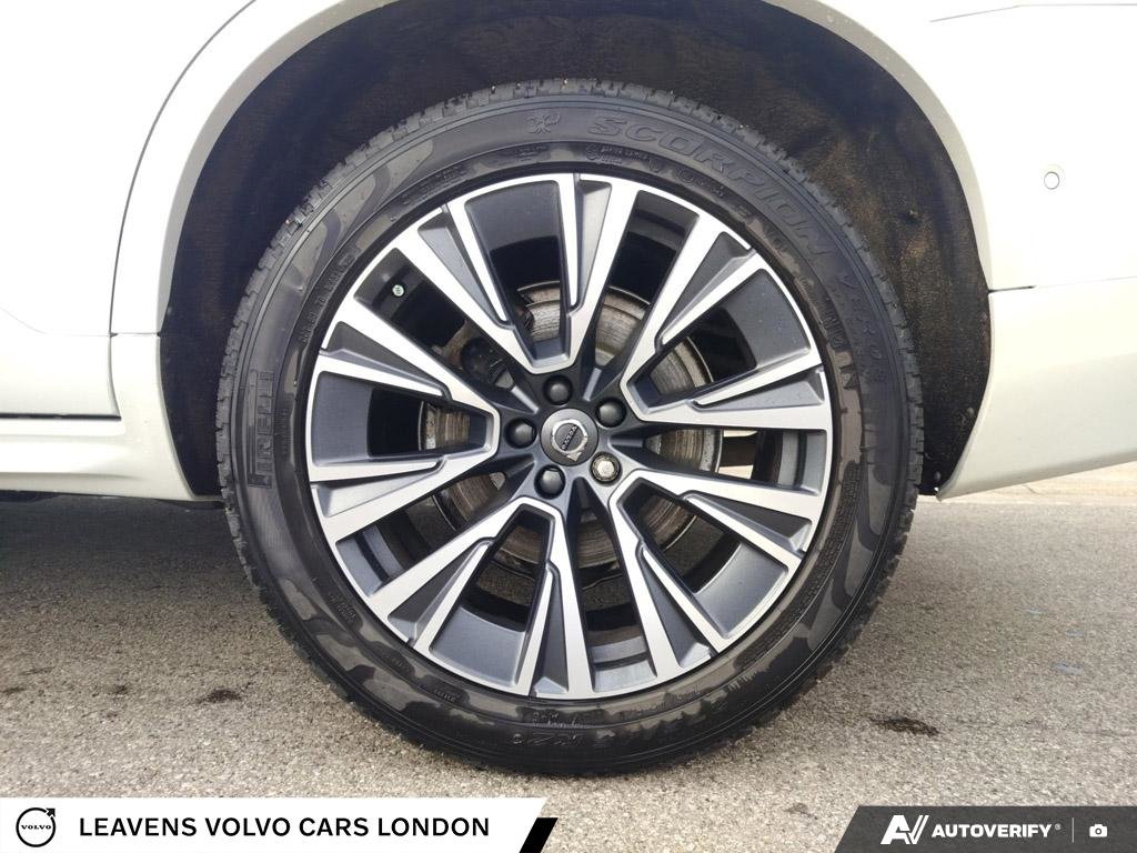 2022 Volvo XC90 MOMENTUM-5