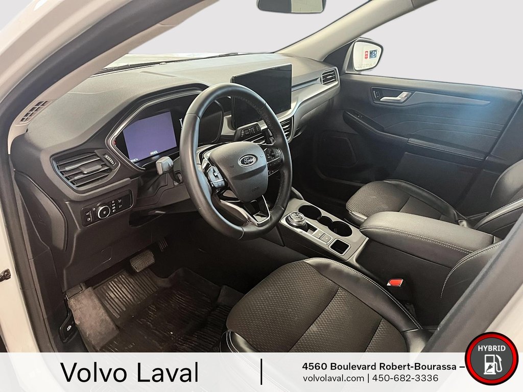 Ford Escape PHEV 2024 à Laval, Québec - 9 - w1024h768px