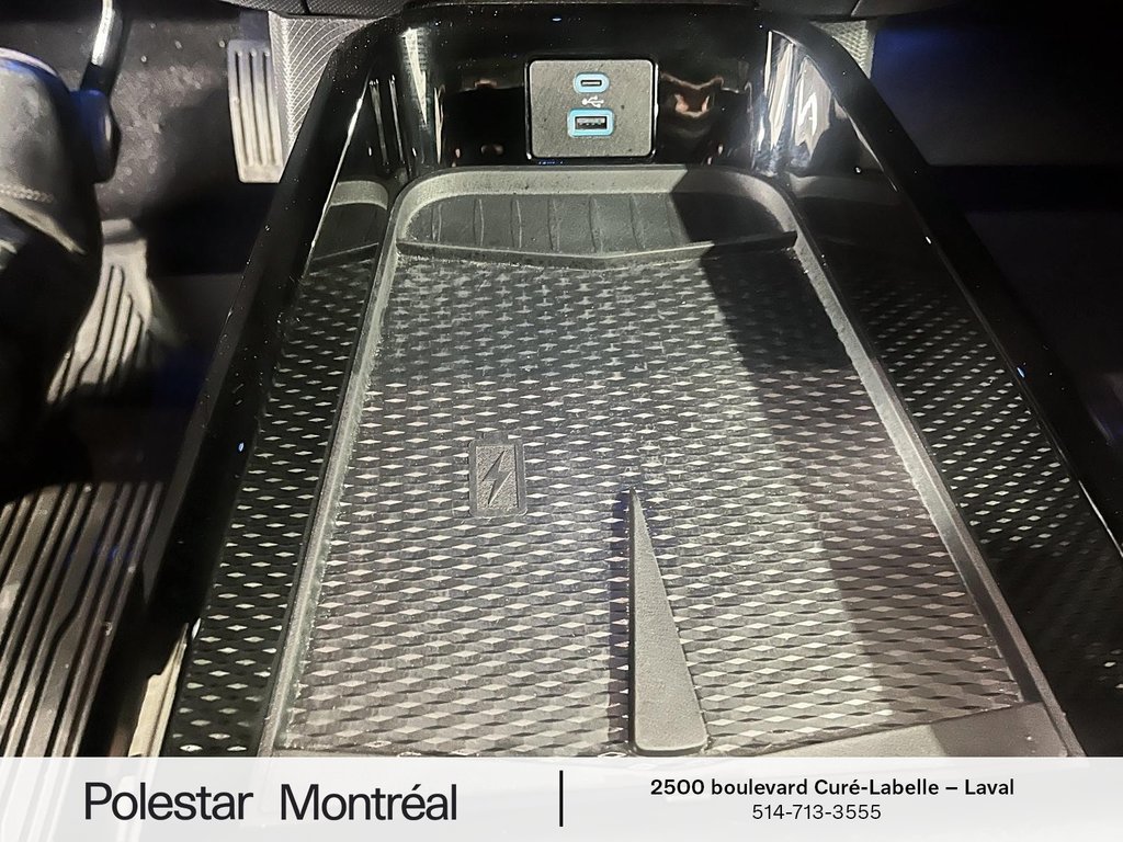 2022 Ford Mustang Mach-E Premium in Laval, Quebec - 16 - w1024h768px